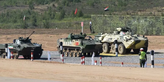 ZBD03步兵戰(zhàn)車亮相“空降排”，92A輪式裝甲車再戰(zhàn)“晴空”